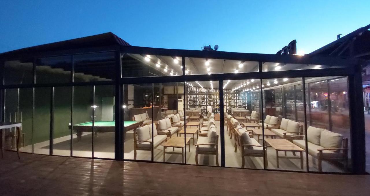Hotel Smyrna 3*
