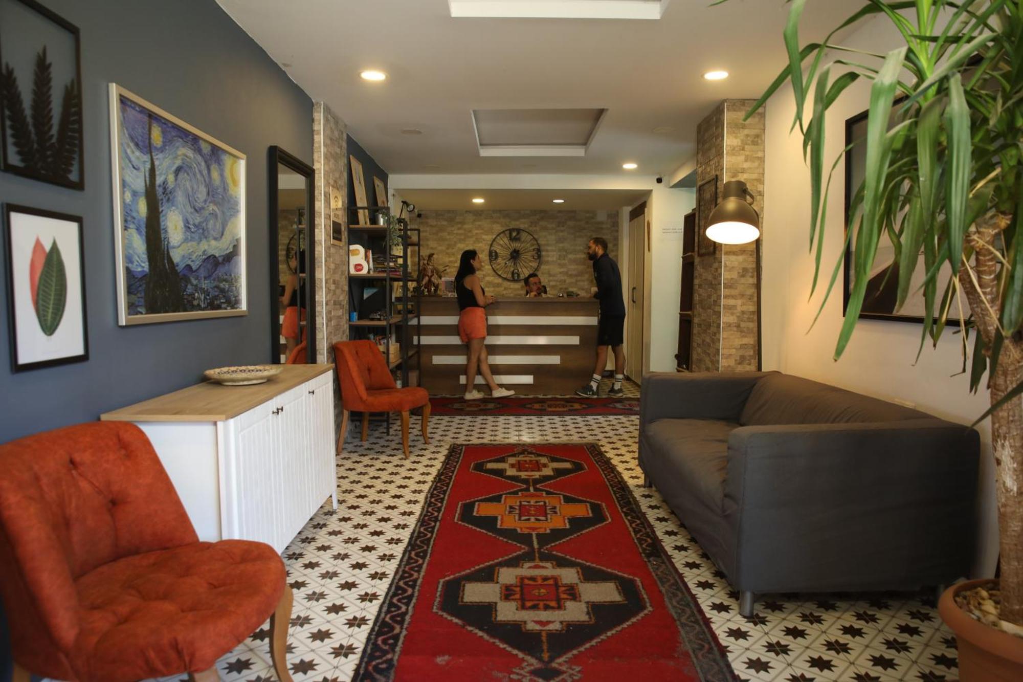 Hotel Smyrna 3*
